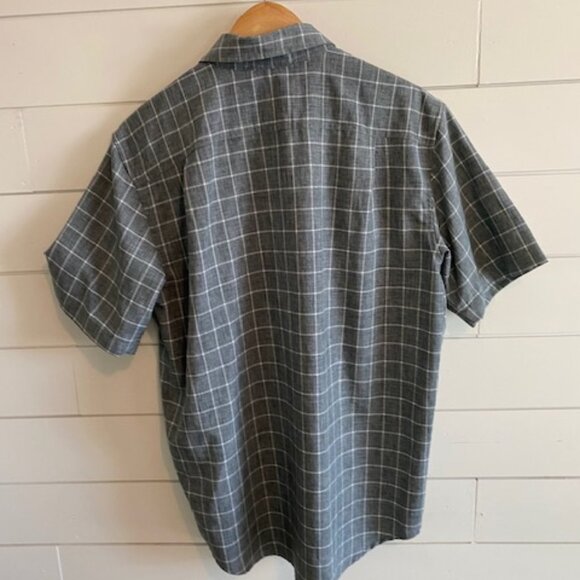 Z ORVIS Classic Collection Men's Button-Up Short Sleeve Shirt – Sz M –Gray/White - Picture 4 of 7